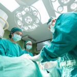 What To Look For When Choosing a Plastic Surgeon For Facial Surgery
